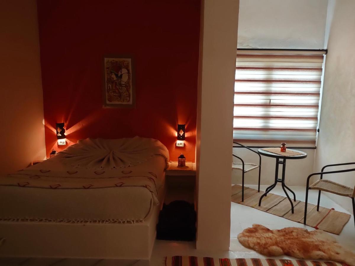 Dar Ayed Tamezret Ξενοδοχείο Tamazrat Εξωτερικό φωτογραφία